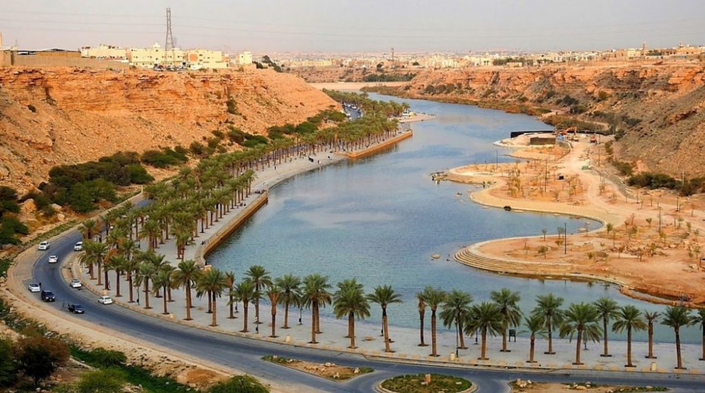 رحلة سياحية الى وادي نمار بالصور